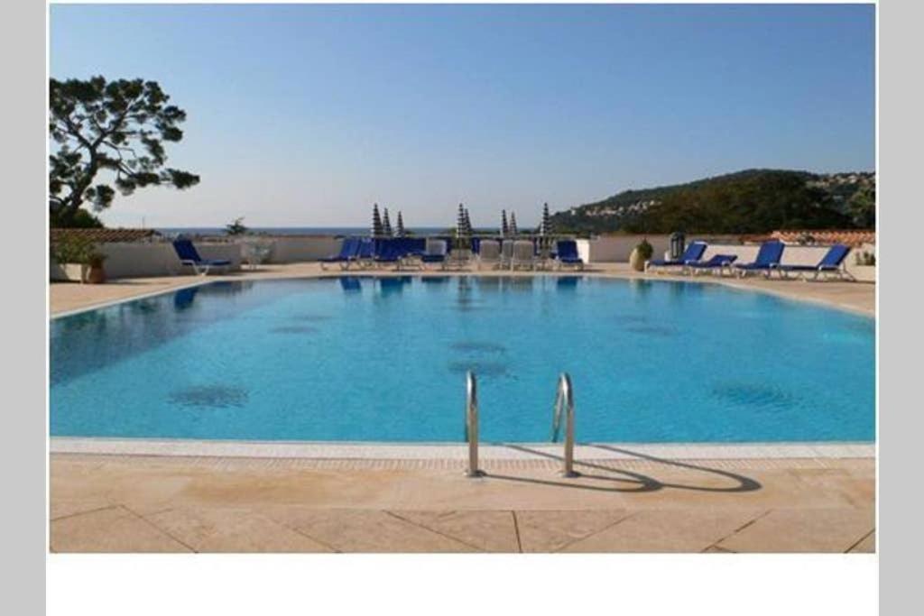 Appartamento La Petite Cachette - Pool And 150M To The Beach Villefranche-sur-Mer Esterno foto